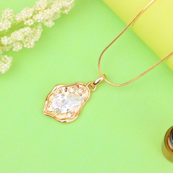 "Elegant White Teardrop Pendant in Gold Plated Artistic Frame, XPPT1731 - Picture 12 of 13